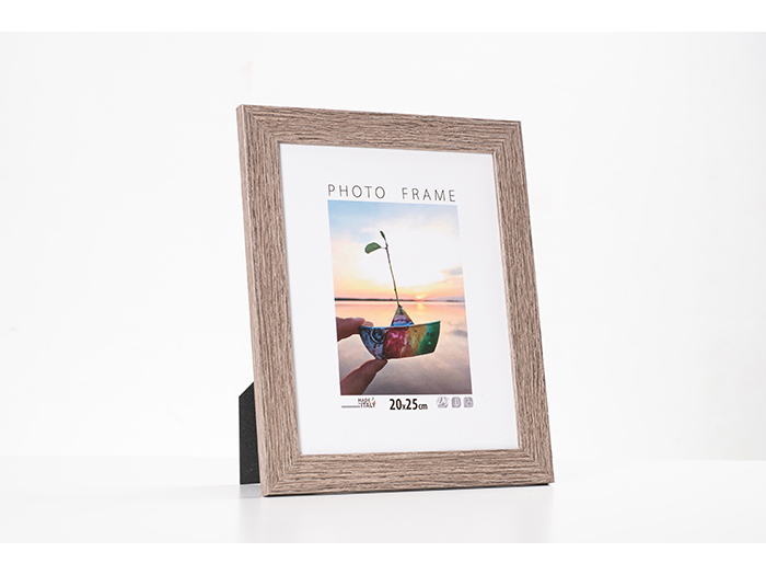 art-photo-frame-brown-oak-20-x-25-cm