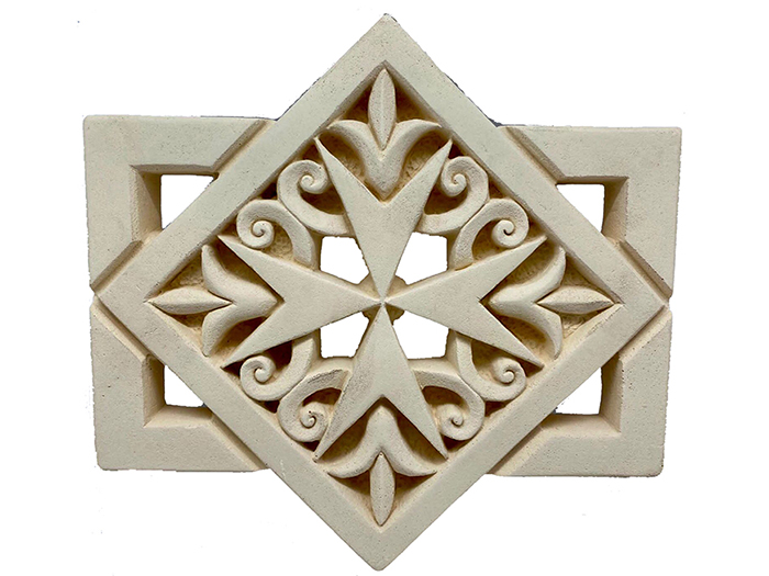 geometric-cement-ventilator-with-maltese-cross-20-5cm-x-20-5cm