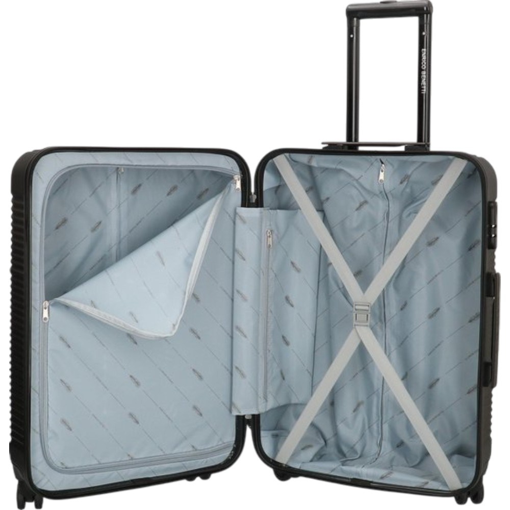 small-hard-shell-suitcase-black